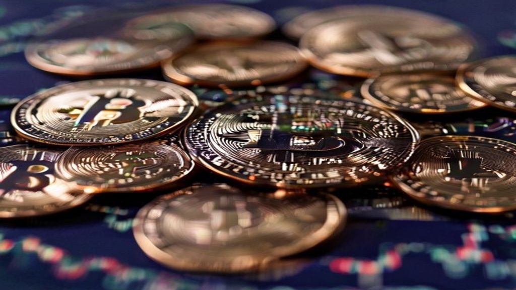 institutional investors cryptocurrency ETF bitcoin ethereum trading