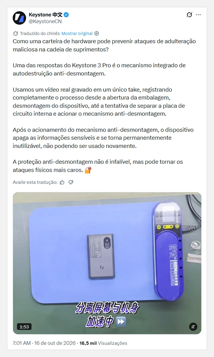 Print do post da conta chinesa da Keystone com o vídeo do mecanismo de autodestruição da Keystone 3 Pro e a tela sendo separada numa chapa aquecida